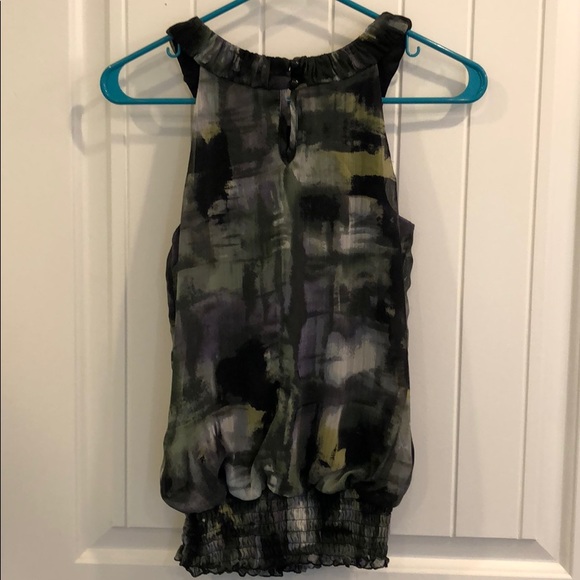 Size S halter top with gathered waist - Picture 4 of 8